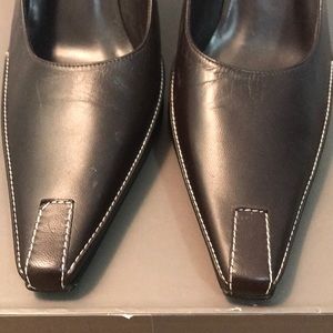 FLASH SALE! DONALD J PLINER LEATHER MANY HEELS